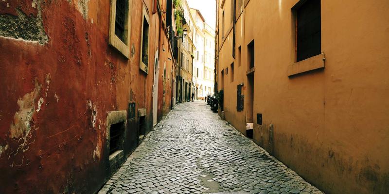 ONOS与Stratum：如何通过解耦软硬件重塑可编程网络生态